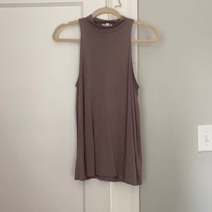 High neck tank